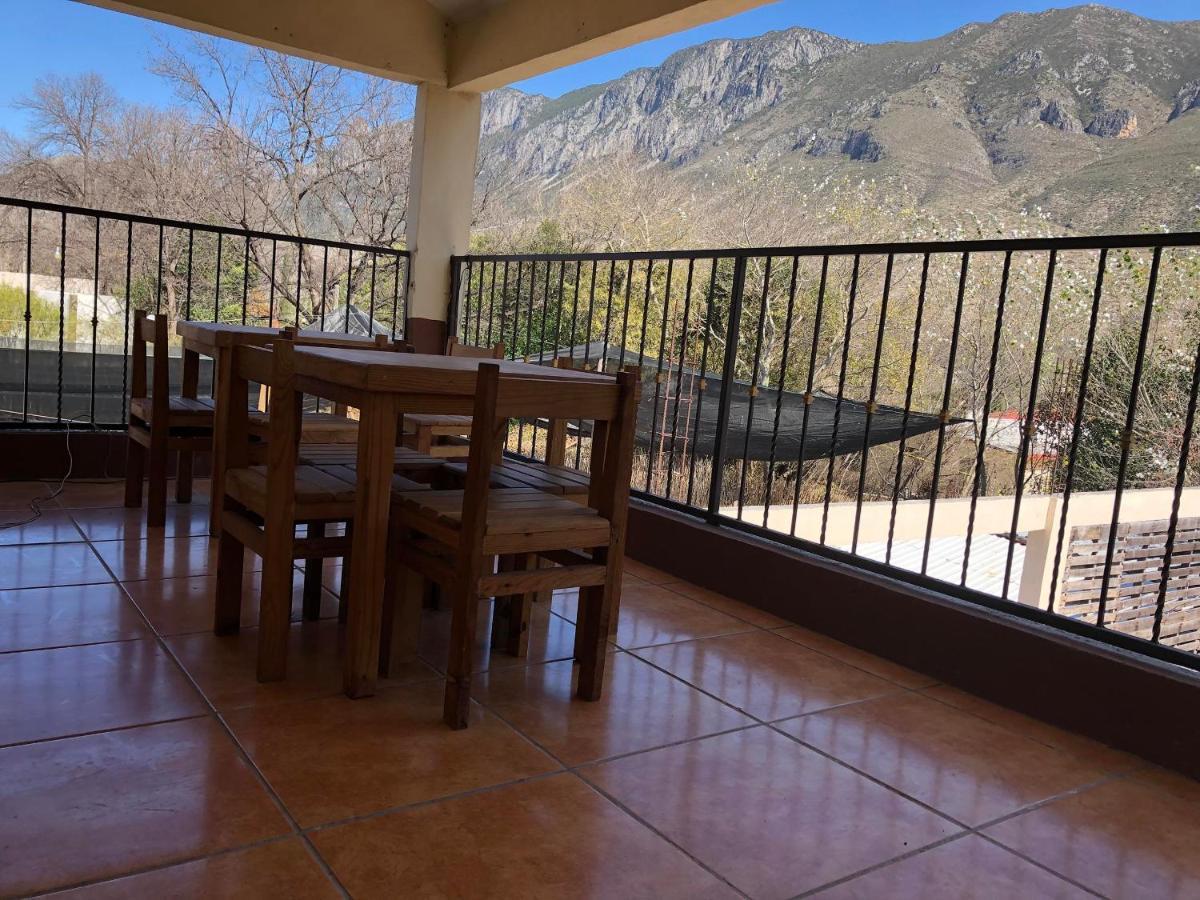 Oyo Hotel Cuatro Reales Galeana Extérieur photo
