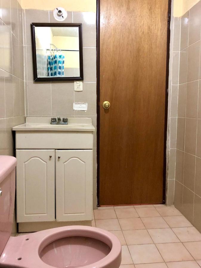 Oyo Hotel Cuatro Reales Galeana Chambre photo